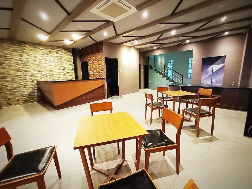 Hotel Marina Airport Semarang Buitenkant foto